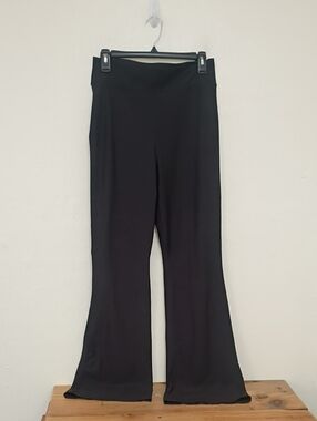 Old Navy Active Power soft Extra High Rise Flare Pants Size L